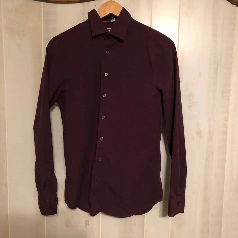 Button-down Oxford